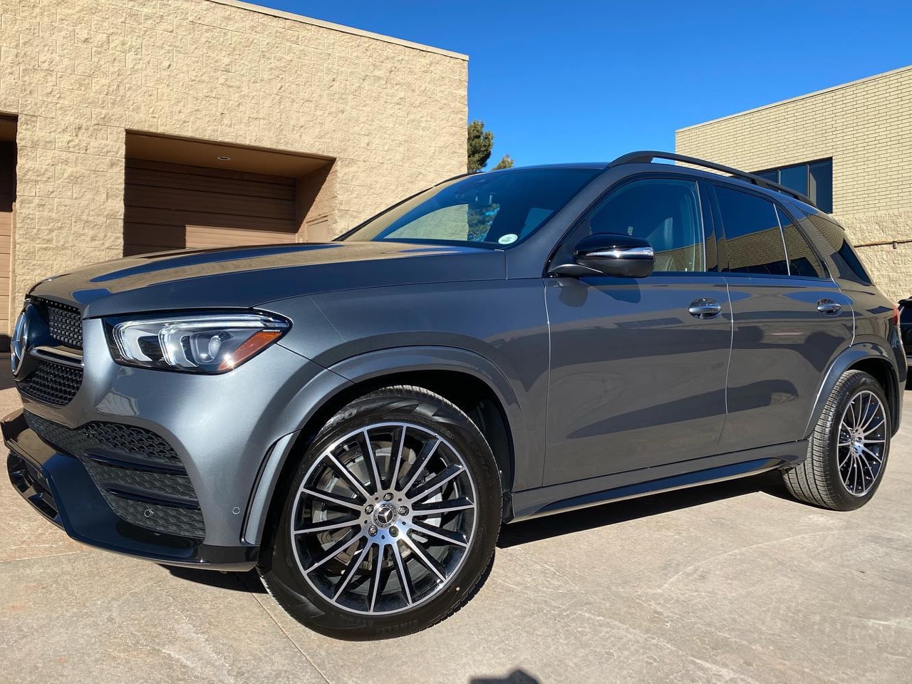 Mercedes GLS550 clear bra side view